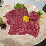 カサブランカ - 馬刺し