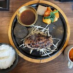 炭火ハンバーグ 肉焼き亭 - 