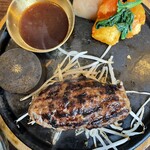 炭火ハンバーグ 肉焼き亭 - 