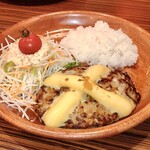 びっくりドンキー - 料理写真:チーズバーグディッシュ(M)小ライス ¥1,250円