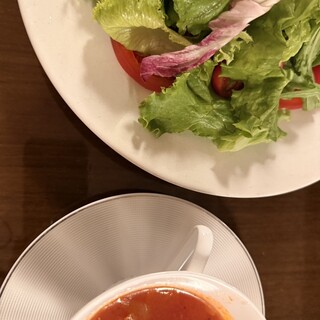 カフェ&バーラウンジ セレクロワ_1