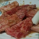 Daidouen - 和牛カルビ！！肉も油も上品で、口のなかで溶けてなくなってしまった！