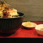 一粒屋 - 海鮮丼 (税込)1,380円 ※正面からｰ全体ｰ (2026.07.31)