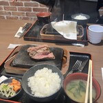 感動の肉と米 - 料理写真: