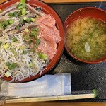 三鷹！鷲の海鮮丼 - 