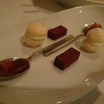 カーザ ヴィニタリア - 