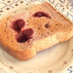 オレノ パン オクムラ - いちごの食パン