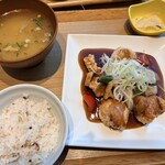 チャワン - 料理写真:ごろっと野菜と鶏むね肉のバルサミコ酢和え定食