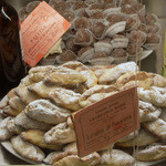 Pasticceria Maria Grammatico - 店内のお菓子2