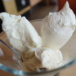 ジェラテリア ジェリーム - 甘酒さくらラムレーズン