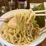 麺屋 蕃茄 - 全粒粉入り太麺