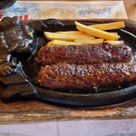 ブロンコビリー - 料理写真:炭焼きがんこハンバーグランチ(300g)