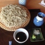 石碾蕎麦　おもだか - 微粉のお蕎麦