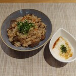 鶏めしと肉うどん とみ - 