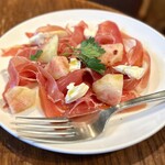 BISTRO Kuu - 