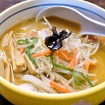 旭川ラーメン熊ッ子 - みそ野菜ラーメン800円