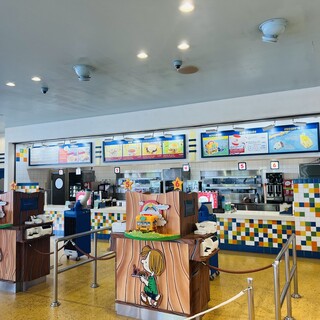 スヌーピー・バックロット・カフェ_2