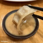 大阪王将 - 元祖焼餃子を味噌ダレ