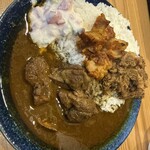 ジャパニーズ スパイス カリー ワッカ - 究極チキンカレー（ご飯300g、マルチョウデビルの追加）