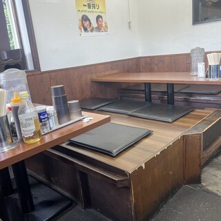 籠屋食堂_2