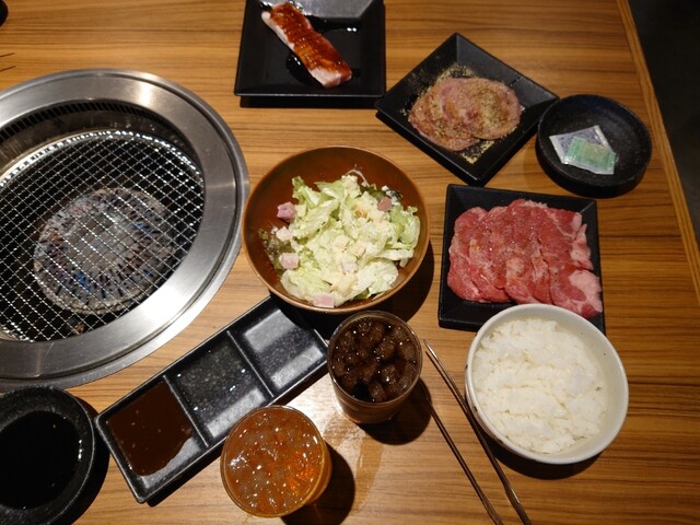 熟成焼肉いちばん 鶴ヶ峰店 - 鶴ケ峰/焼肉 | 食べログ