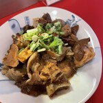 ぎょうざの美和 - モツ煮