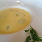 レストラン　ボルドー - メロンとニョッキが入ったスープ
