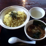 中華食堂　一番屋 - 濃厚魚介つけ麺（850円）