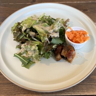 カフェ コンフィーネ_0