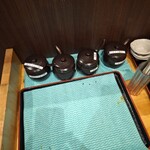 松山ブラックラーメン 黒虎屋 - 店内