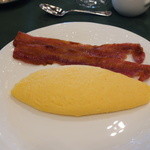 奈良ホテル - 過去最高の見事な仕上がりのカリカリベーコン