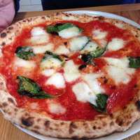 PIZZERIA　37 - 水牛モッツァレラのマルゲリータ