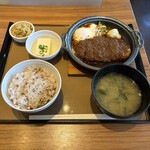 やよい軒 - 料理写真:味噌かつ煮定食