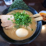 らーめん la.la.la. - 2015年4月29日(水・祝)　とりパイタン醤油(750円)＋味玉(80円)＋辛挽肉トッピング(小皿)30円