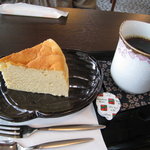 cafe蓮櫻 - スフレチーズケーキセット