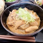 ゆで太郎 - もつ煮 ※ニラ・にんにく投入前