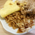 オムそばめしの中身