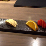 神戸牛炉窯焼ステーキ 雪月風花 北野坂 - キャラメルムースが美味しかった。