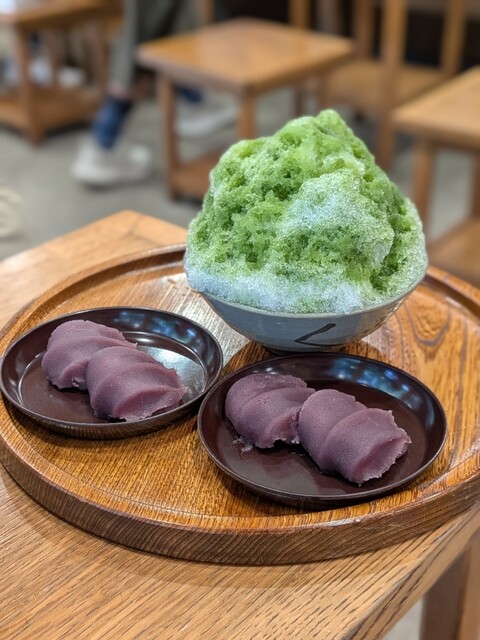 赤福 内宮前支店 （あかふく） - 五十鈴川/和菓子 | 食べログ
