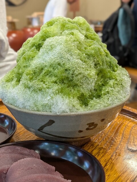 赤福 内宮前支店 （あかふく） - 五十鈴川/和菓子 | 食べログ