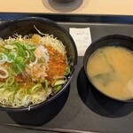 松のや - 料理写真:鬼おろしロースカツ丼