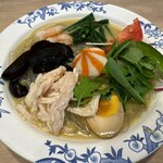 バーミヤン - 料理写真:冷やし麻辣湯麺1099円税込!グリーンカレーのようなスープが旨い!