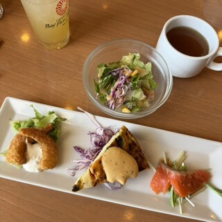 口コミ一覧 : ベビーフェイスプラネッツ 寝屋川店 - 香里園/洋食 [食べ