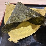 讃岐屋 - むすび(梅)\140 接写