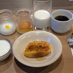 グランヴィリオホテル - フレンチトースト、デザート