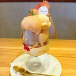 cafe choose + - 料理写真:横からの図