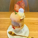 cafe choose + - 桃パフェ