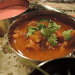 Spice&Dining KALA - チキン・チェティナード うわっふぅ♪パクチーキタコレ