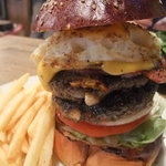 Hungry Heaven - ハングリーヘブンインディアWパティwithベーコン