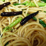 ジャポネ - これぞB級！醤油とラードと極太麺の名トリオ